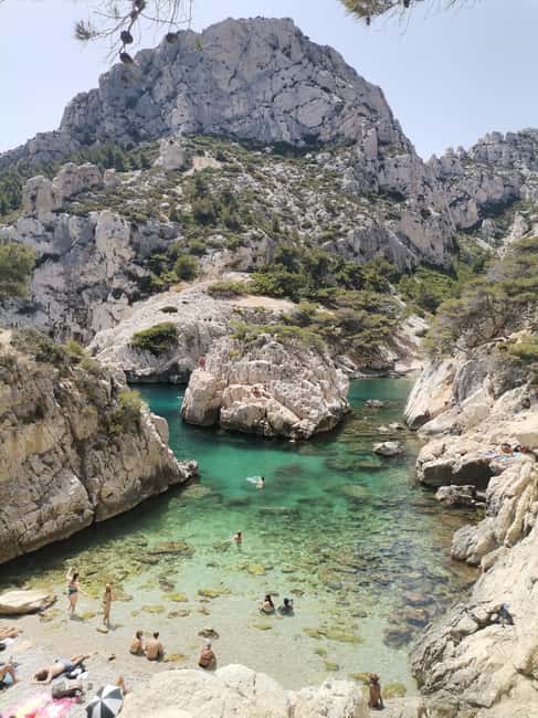 Marseille: Calanques National Park Guided Hike with Picnic - Why This Guide Makes the Calanques Feel Personal