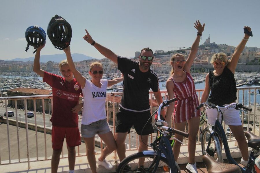Marseille: Calanques Shore Excursion Electric Bike Day Tour - Traffic, Delays, and Flat Tires: How to Reduce Your Risk