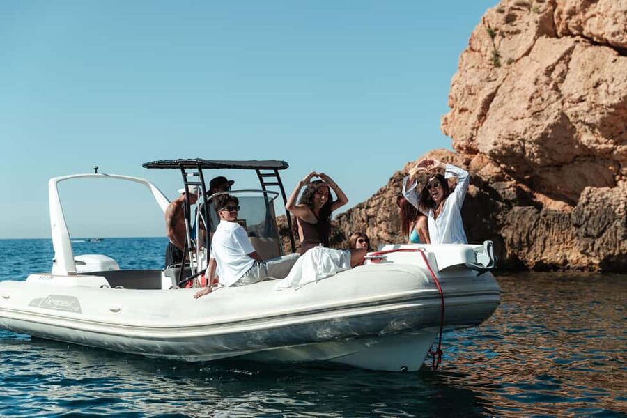 Marseille: Frioul Islands Boat Tour with Swim Stop - Château d’If photo stop: the Count of Monte Cristo connection