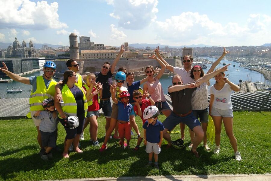 Marseille: Full-Day Guided E-Bike Coast & Calanques Tour - Your day at a glance: 6 hours of Marseille and Calanques