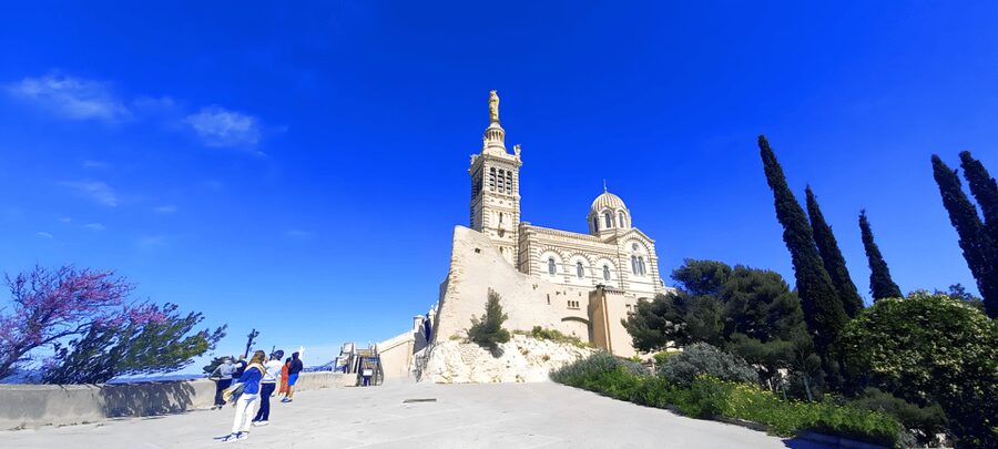 Marseille: Half-Day City Highlights Guided Walking Tour - Getting Oriented at La Major Cathedral