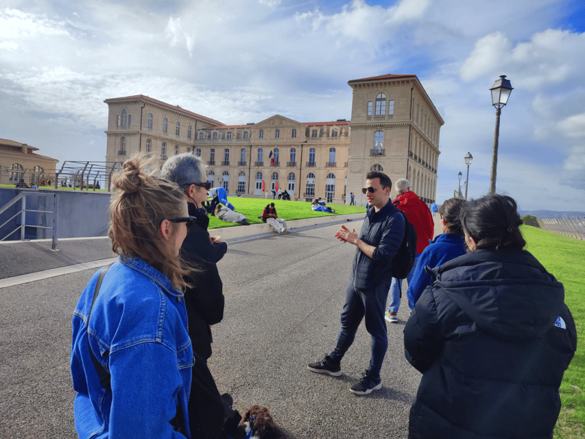 Marseille: Half-Day City Highlights Guided Walking Tour - 9 Kilometers, Hills, and What to Pack for the Morning
