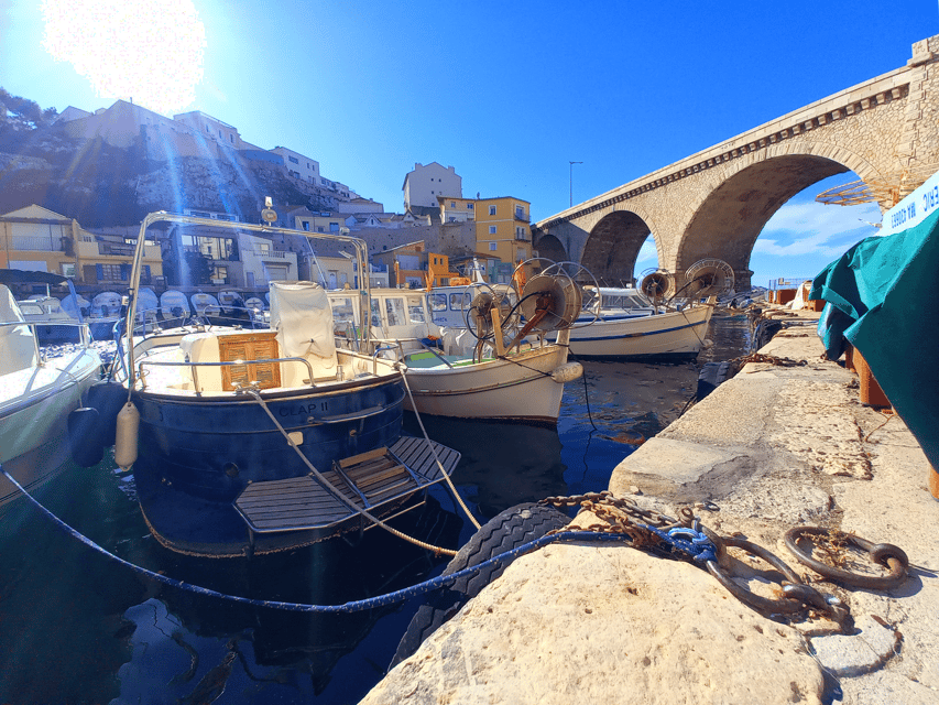 Marseille: Half-Day City Highlights Guided Walking Tour - Le Panier and Hôtel de Ville, Old Marseille in Real Streets