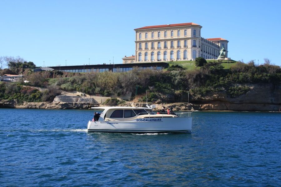 Marseille: Sunset Boat Cruise with Buffet and Organic Wine - Timing That Matters: 6 p.m. vs 7 p.m. Departures