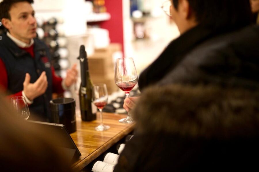 🍷 Masterclass Pinot Noir - Wine tasting in Dijon 🇫🇷 - Timing, languages, and who this is best for