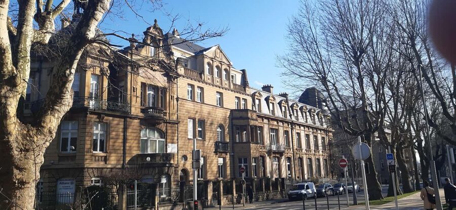Metz: a guided walking tour of the city's key spots - Palais du Gouverneur Militaire: reading power in stone and scale