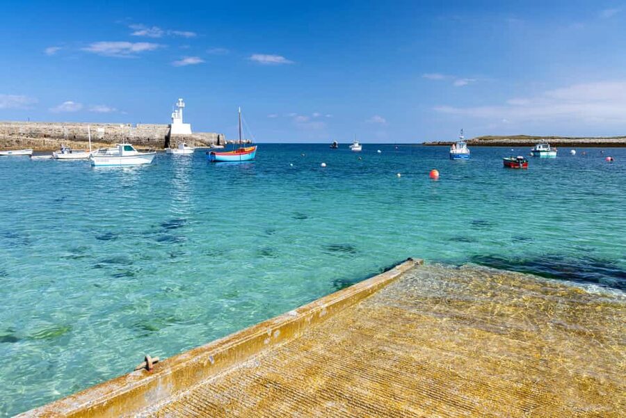 Molène Archipelago: Sea trips from Crozon. Seals, dolphins, - Lighthouses, Brest Fortifications, and the Stories Behind Navigation