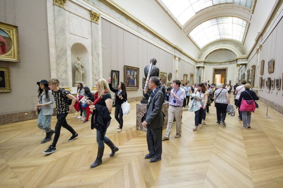 Mona Lisa & Louvre Masterpieces Tour with Reserved Access - Meeting at Arc du Triomphe du Carrousel, not at the Louvre door