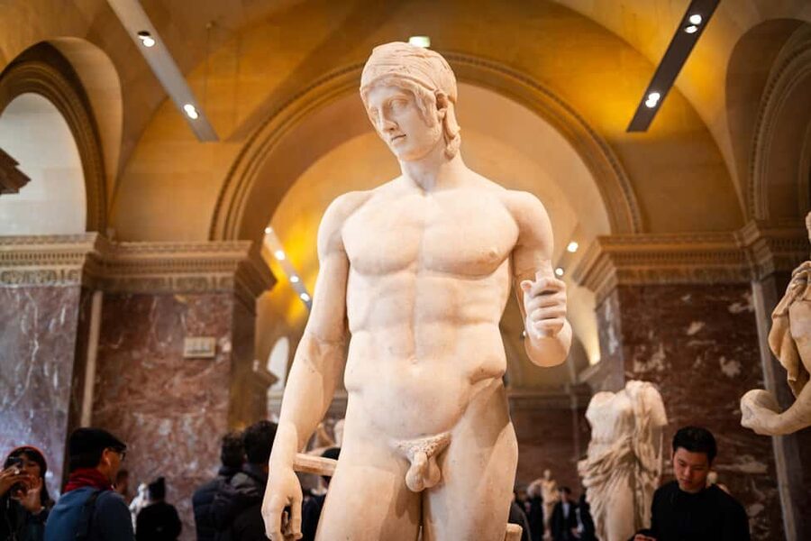 Mona Lisa & Treasures: 6-people Max Louvre Experience - FAQ
