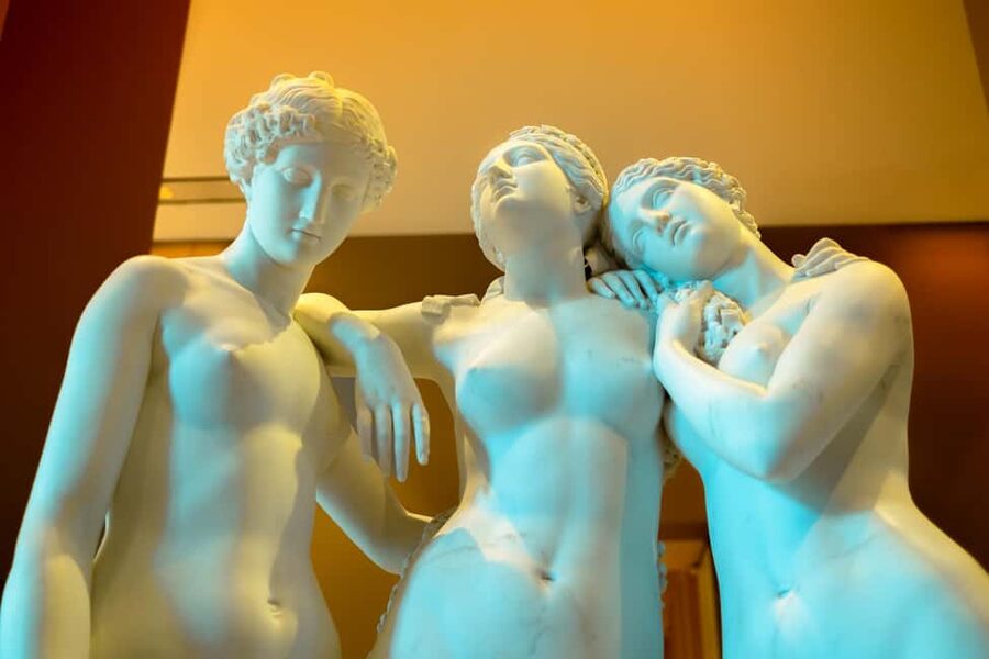 Mona Lisa & Treasures: 6-people Max Louvre Experience - A 6-Person Louvre Route That Feels Like a Conversation