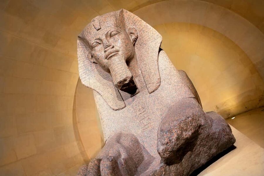 Mona Lisa & Treasures: 6-people Max Louvre Experience - Mona Lisa, Venus de Milo, and the Paintings and Sculptures You Need