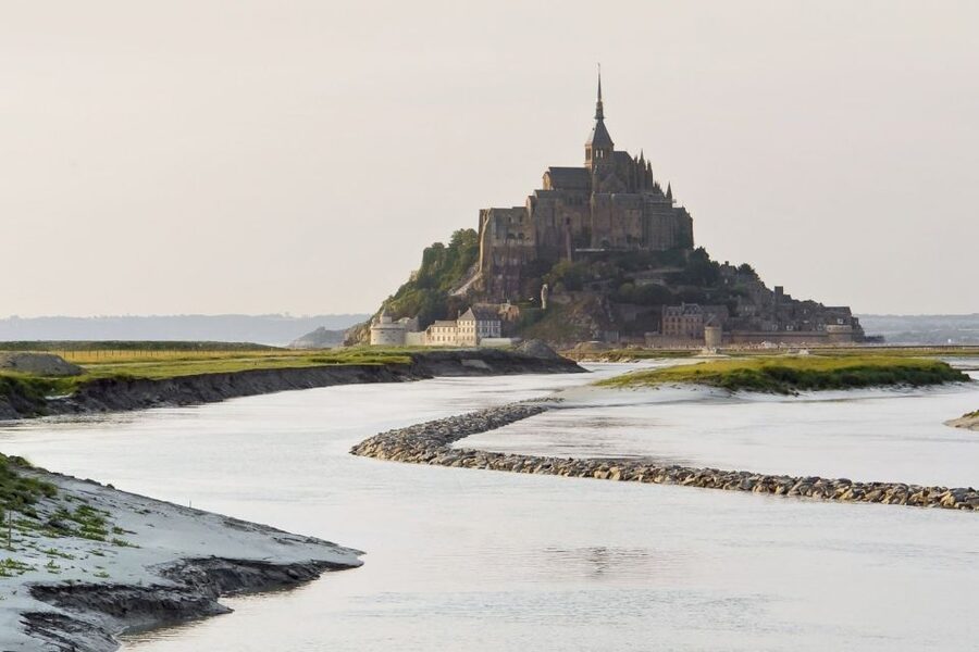 Mont Saint-Michel & Chateaux Country 3-Day Tour from Paris - Key highlights that make this tour work