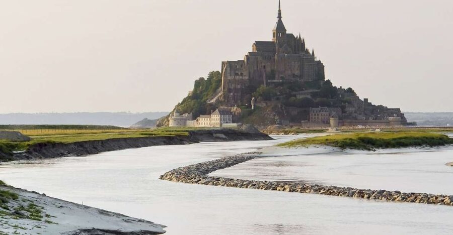 Mont Saint-Michel & Chateaux Country 3-Day Tour from Paris - Price and what you actually get for $849