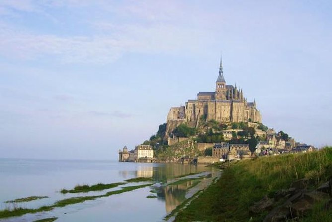 Mont Saint-Michel Day Trip from Bayeux (Shared tour) - First Views from the Normandy Coast