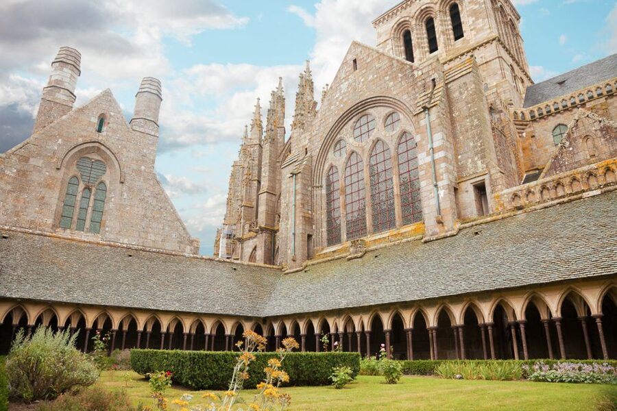 Mont Saint-Michel: Entry Ticket to Mont-Saint-Michel Abbey - Practical checklist: what to bring and what to plan around