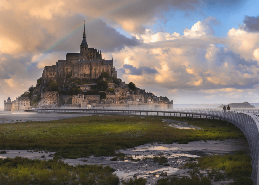 Mont-Saint-Michel: Private Guided Tour with Abbey Entrance - Starting point: BP 18 Grande Rue and the Porte de l’Avancée