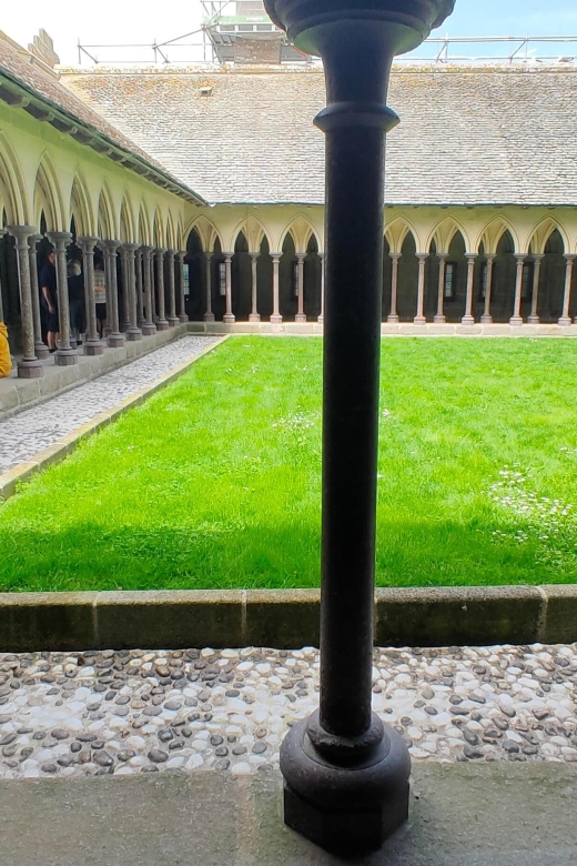 Mont-Saint-Michel: Private Guided Tour with Abbey Entrance - The Abbey: 1 hour inside the Romanesque core