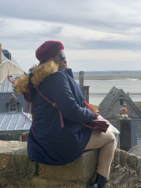 Mont Saint Michel: Walking Tour & Optional Abbey Ticket - Saint-Pierre to the ramparts: your best shot at bay panoramas