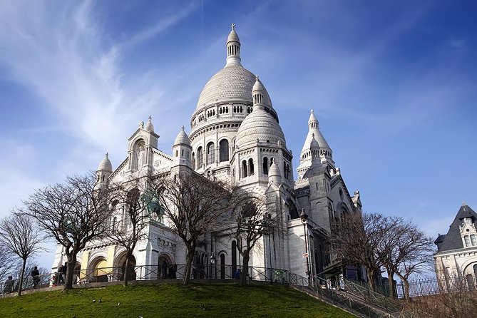 Montmartre District Walking Tour in Paris - How Steep Is It, and What to Wear for a 2-Hour Evening Walk