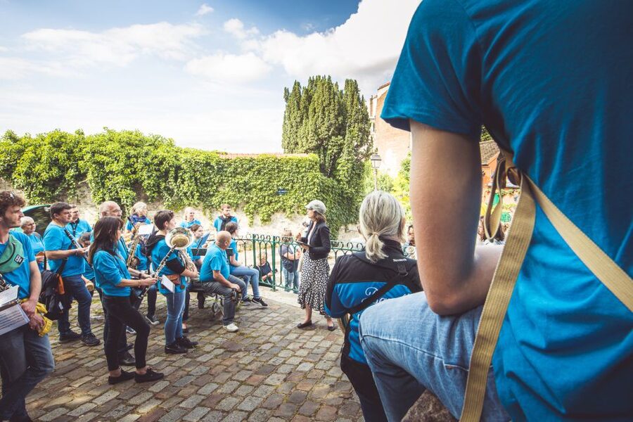 Montmartre en chansons: tour with a professional singer - Should you book Montmartre en chansons?
