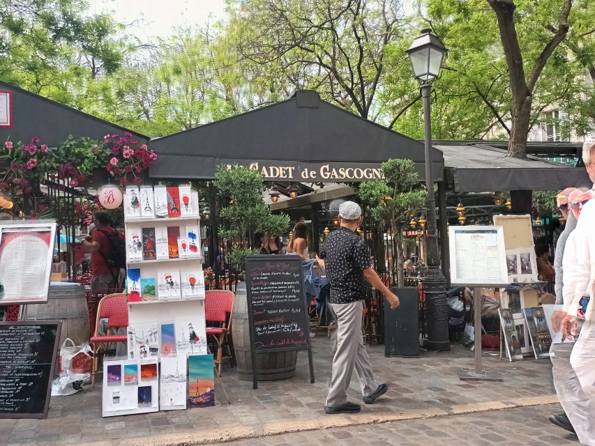 Montmartre: Guided Tour for Kids and Families - Sacre-Coeur time: views, the interior, and a payoff for the walk