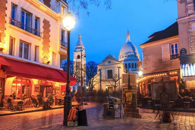 Montmartre Hidden Gems and Scenic Highlights Walking Tour - Why Montmartre works best when you walk it