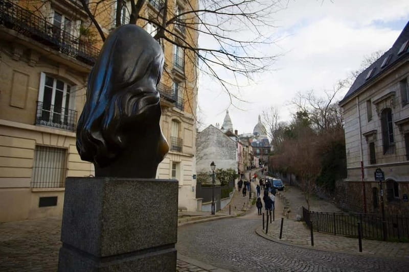 Montmartre. The artist village+its unique charm. My hood. - The 2-hour plan, from your first steps to the Sacré-Cœur viewpoint