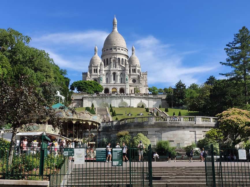 Montmartre Walking Tour with a Local Guide - Where Montmartre starts to feel like a story, not a checklist