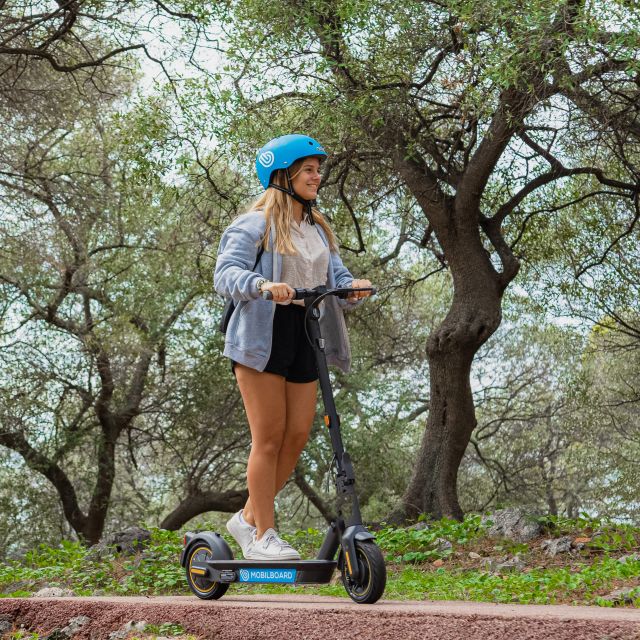 Nice: 1h30 E-scooter highlights tour - Getting the best of Promenade des Anglais without the long walk