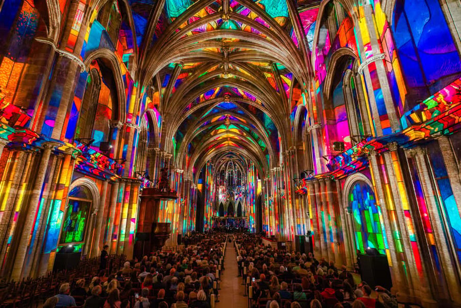 Nice Basilica: New Sound and Light Show – LUMINISCENCE - Live choir plus orchestra: the sound that makes the lights feel real