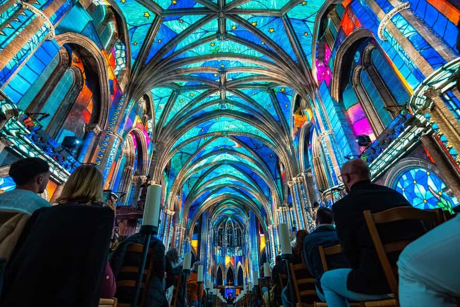 Nice Basilica: New Sound and Light Show – LUMINISCENCE - Getting the right seat: Gold vs Silver in the basilica