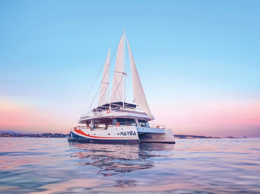 Nice : Dinner at Sea on a Maxi Catamaran - Villefranche, Cap Ferrat - Sunset sailing from Nice toward Villefranche or Cap Ferrat
