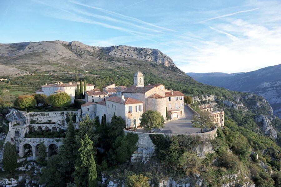 Nice: Medieval Villages Full-Day Guided Trip - Grasse: UNESCO perfume streets and the Fragonard museum experience