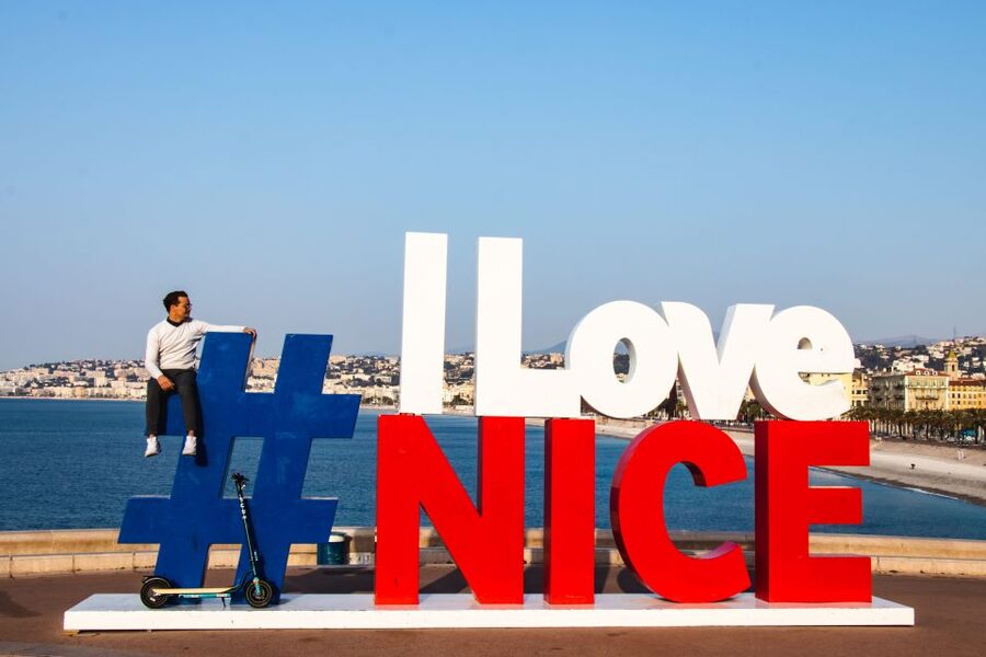 Nice: Must-Sees Electric Scooter Tour - Starting at 7 Av. Villermont, then rolling toward the Promenade