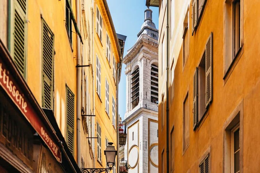 Nice: Old Town & Castle Hill Informative Guided Walking Tour - What You’ll Notice on This Walk
