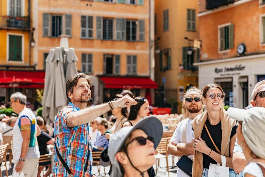 Nice: Old Town & Castle Hill Informative Guided Walking Tour - Vieux Nice Cobblestones: Shops, Churches, Small Squares, and the Local Rhythm