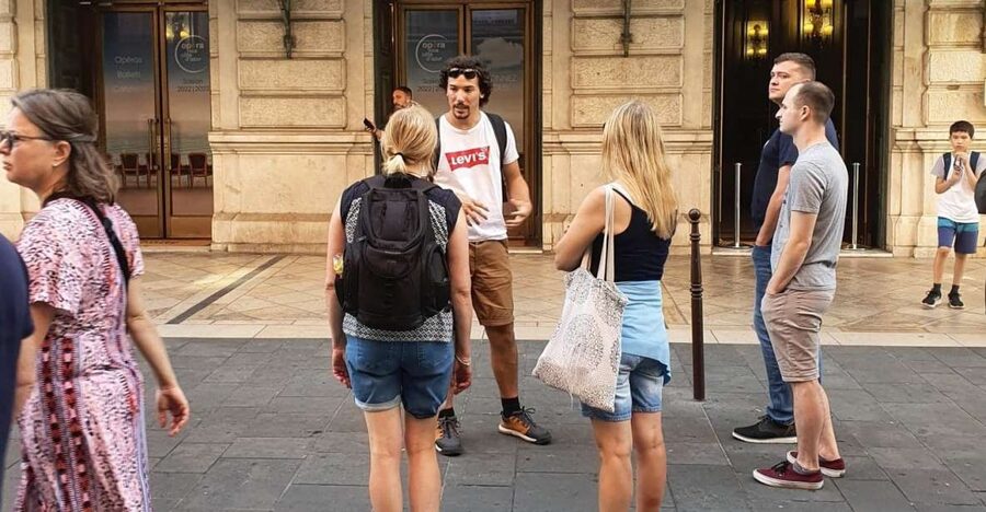 Nice: Sightseeing Walking Tour with certified tour guide - First Steps in Nice: Place Massena to Neuf Lignes Obliques