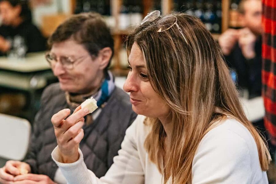 Nice: Sunset Food Tour with Full Meal and Wine - Cheese, Wine, and Socca: A Classic Combo That Teaches Street Food
