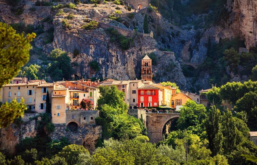 Nice: The Gorges du Verdon and Ste Croix Lake Full-Day Tour - Guides and pacing: the human factor you actually feel