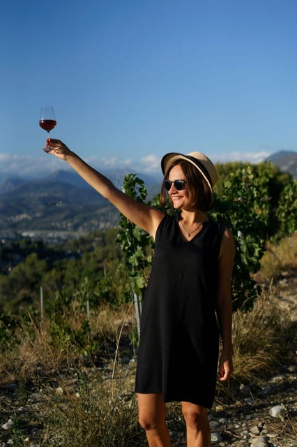 Nice: Vineyard Tour with Wine Tasting - The Guided Vineyard Walk: History, soils, and how the hills matter