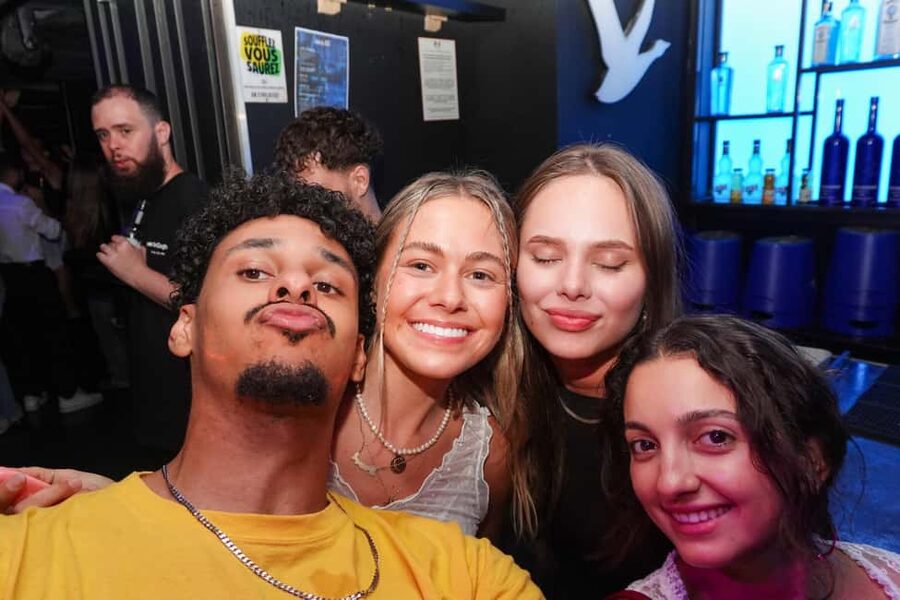 Nice : Yellow Pub Crawl - Social Bars, Games & Meet People - Quick rundown of what you should not do