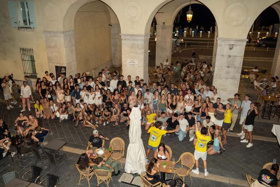 Nice : Yellow Pub Crawl - Social Bars, Games & Meet People - Should you book Pub Crawl Yellow in Nice