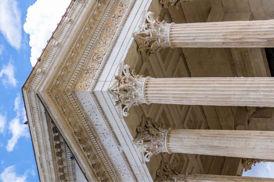 Nîmes - Spend a day like an ancient Roman - Practical Tips So You Enjoy the Full 90 Minutes
