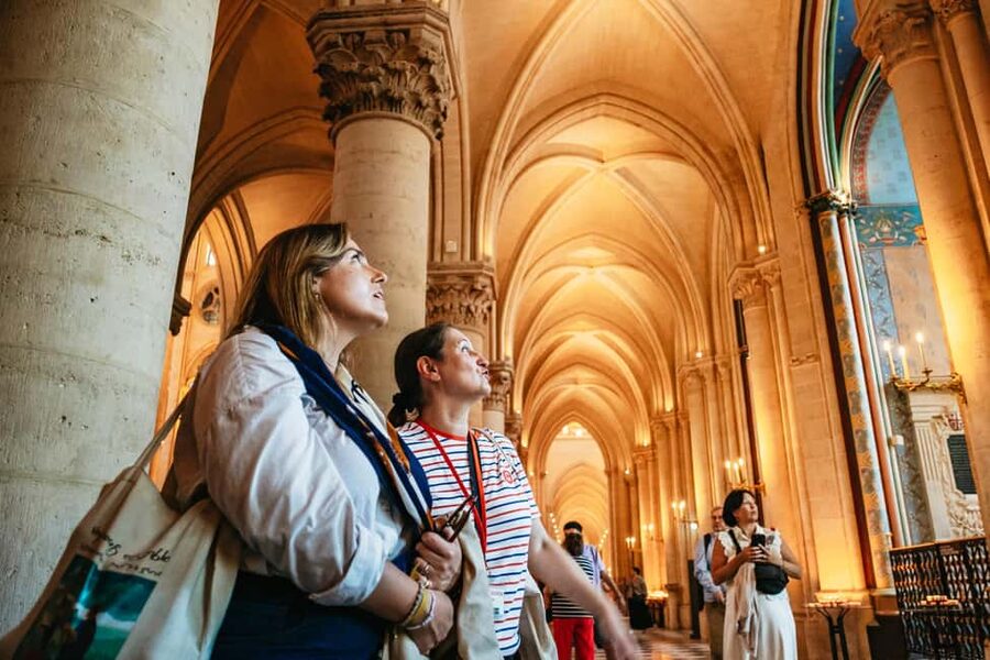 Notre-Dame Cathedral: Guided Tour with Timed Entrance - Key things you’ll notice on this Notre-Dame tour