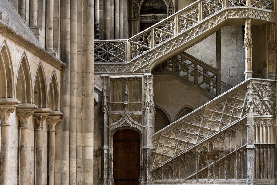 Official English 2hrs Guided Tour of the Must-Sees of Rouen - Place du Vieux-Marché: the square where major stories land