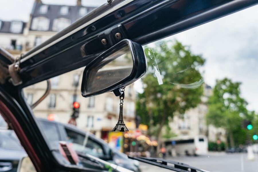 Paris: 1-Hour Vintage Citroen 2CV Tour - Left Bank cruising: Seine scenery from bridges to grand buildings