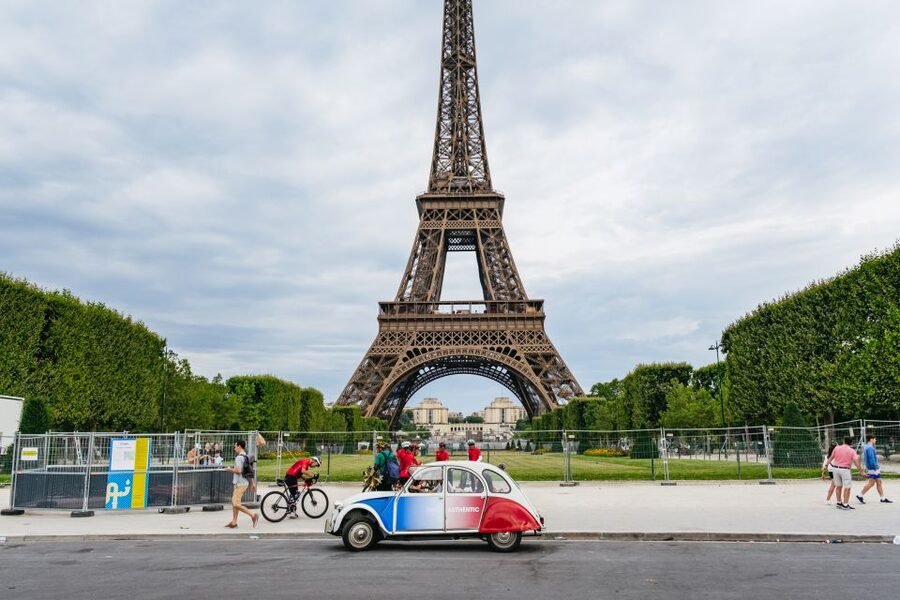 Paris: 1-Hour Vintage Citroen 2CV Tour - The 1-hour plan, and what you can realistically expect