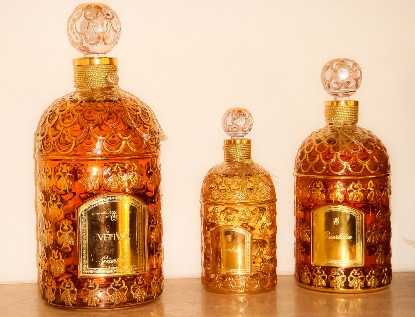 Paris 1h30-Hour Perfume Walking Tour - The perfume houses: big names, plus the confidence to try them