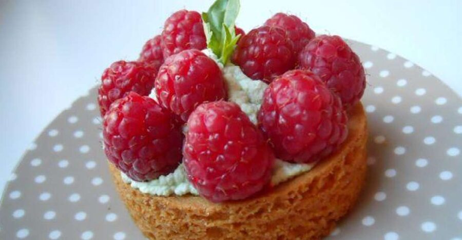 Paris: 2.5-Hour French Pastry Cooking Class - What Youll Bake: Paris-Brest, Molten Chocolate Cake, and Soufflés