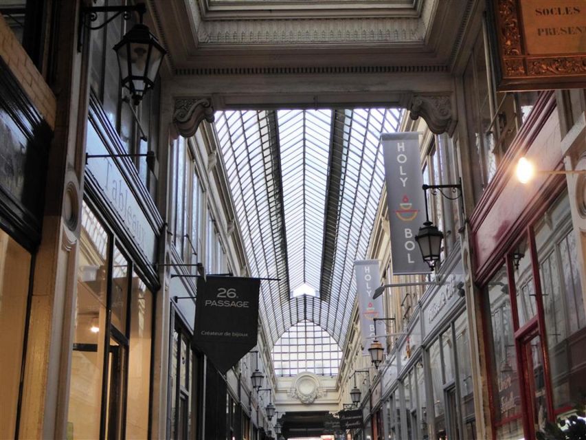 Paris: 2-Hour Passages Private City Tour in German - Meeting at Le Peletier, then slipping into Paris’s secret layer